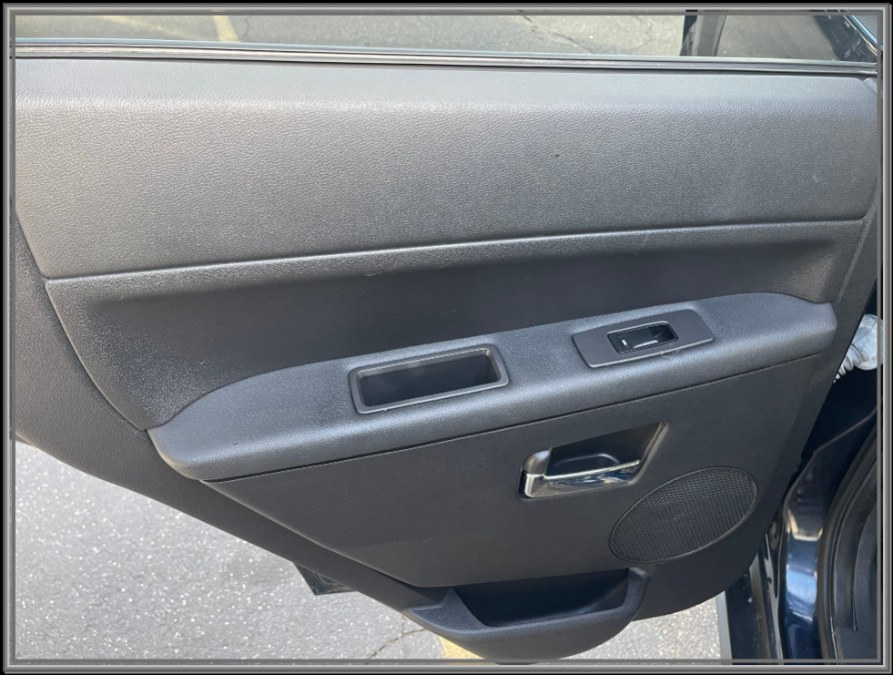 2010 Jeep Grand Cherokee 4WD 4dr Laredo, available for sale in Huntington Station, New York | My Auto Inc.. Huntington Station, New York 2010 Jeep Grand Cherokee 4WD 4dr Laredo, available for sale in Huntington Station, New York | My Auto Inc.. Huntington Station, New York