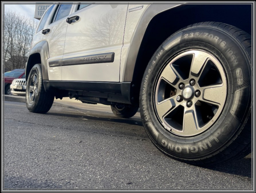 2010 Jeep Liberty 4WD 4dr Renegade, available for sale in Huntington Station, New York | My Auto Inc.. Huntington Station, New York 2010 Jeep Liberty 4WD 4dr Renegade, available for sale in Huntington Station, New York | My Auto Inc.. Huntington Station, New York