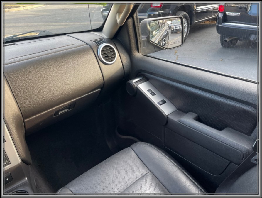 2008 Mercury Mountaineer AWD 4dr V8 Premier, available for sale in Huntington Station, New York | My Auto Inc.. Huntington Station, New York 2008 Mercury Mountaineer AWD 4dr V8 Premier, available for sale in Huntington Station, New York | My Auto Inc.. Huntington Station, New York