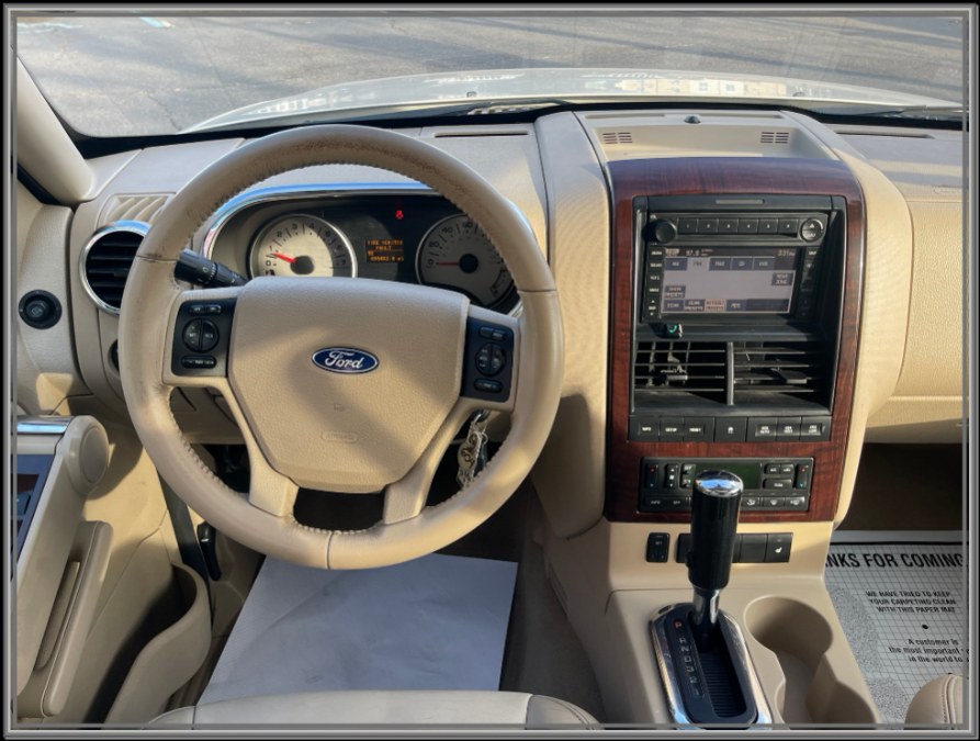 2006 Ford Explorer 4dr 114" WB 4.6L Limited 4WD, available for sale in Huntington Station, New York | My Auto Inc.. Huntington Station, New York 2006 Ford Explorer 4dr 114" WB 4.6L Limited 4WD, available for sale in Huntington Station, New York | My Auto Inc.. Huntington Station, New York