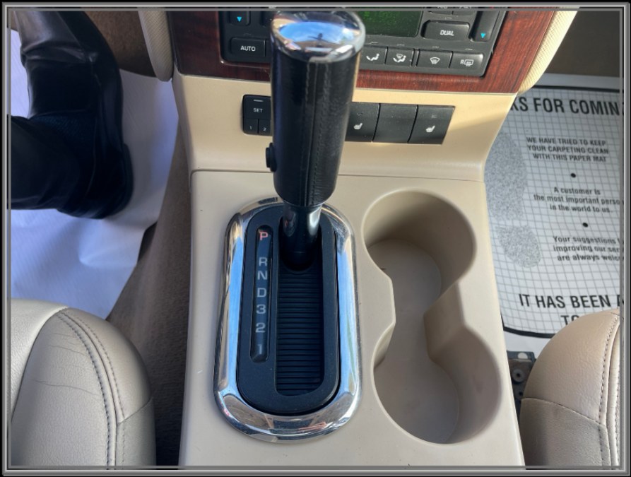 2006 Ford Explorer 4dr 114" WB 4.6L Limited 4WD, available for sale in Huntington Station, New York | My Auto Inc.. Huntington Station, New York 2006 Ford Explorer 4dr 114" WB 4.6L Limited 4WD, available for sale in Huntington Station, New York | My Auto Inc.. Huntington Station, New York