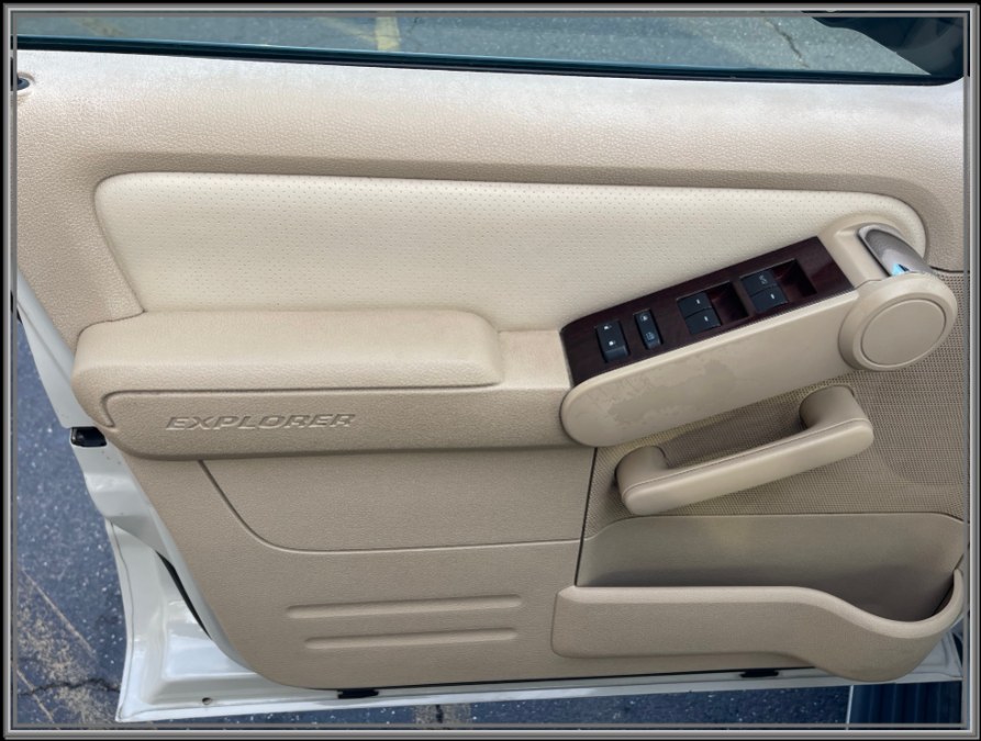 2006 Ford Explorer 4dr 114" WB 4.6L Limited 4WD, available for sale in Huntington Station, New York | My Auto Inc.. Huntington Station, New York 2006 Ford Explorer 4dr 114" WB 4.6L Limited 4WD, available for sale in Huntington Station, New York | My Auto Inc.. Huntington Station, New York
