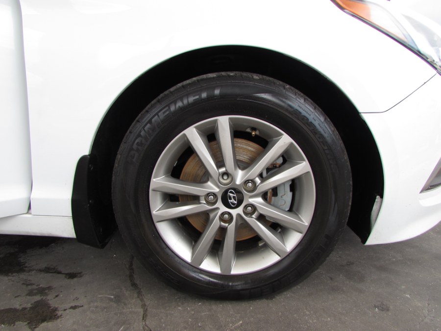 2016 Hyundai Sonata 4dr Sdn 2.4L SE, available for sale in Orlando, Florida | VIP Auto Enterprise, Inc. Orlando, Florida 2016 Hyundai Sonata 4dr Sdn 2.4L SE, available for sale in Orlando, Florida | VIP Auto Enterprise, Inc. Orlando, Florida