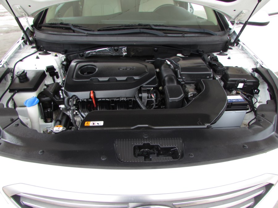 2016 Hyundai Sonata 4dr Sdn 2.4L SE, available for sale in Orlando, Florida | VIP Auto Enterprise, Inc. Orlando, Florida 2016 Hyundai Sonata 4dr Sdn 2.4L SE, available for sale in Orlando, Florida | VIP Auto Enterprise, Inc. Orlando, Florida