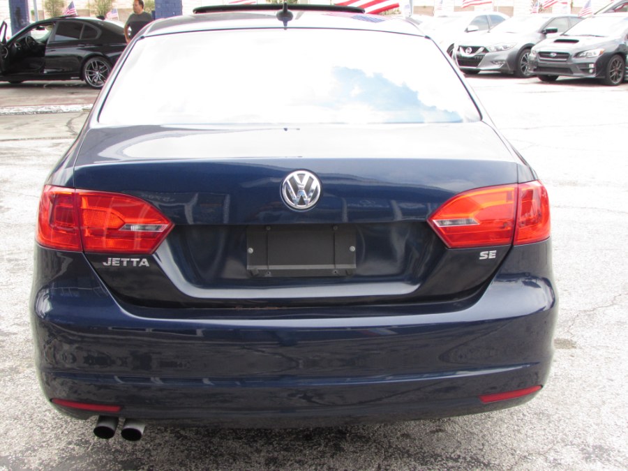 2014 Volkswagen Jetta Sedan 4dr Auto SE w/Connectivity/Sunroof, available for sale in Orlando, Florida | VIP Auto Enterprise, Inc. Orlando, Florida 2014 Volkswagen Jetta Sedan 4dr Auto SE w/Connectivity/Sunroof, available for sale in Orlando, Florida | VIP Auto Enterprise, Inc. Orlando, Florida