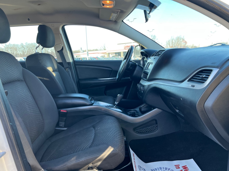 2015 Dodge Journey FWD 4dr American Value Pkg, available for sale in Ortonville, Michigan | Marsh Auto Sales LLC. Ortonville, Michigan 2015 Dodge Journey FWD 4dr American Value Pkg, available for sale in Ortonville, Michigan | Marsh Auto Sales LLC. Ortonville, Michigan