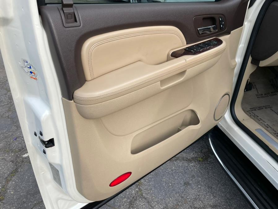 2009 GMC Yukon Denali AWD 4dr, available for sale in Garden Grove, California | U Save Auto Auction. Garden Grove, California 2009 GMC Yukon Denali AWD 4dr, available for sale in Garden Grove, California | U Save Auto Auction. Garden Grove, California