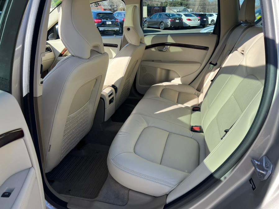 2015 Volvo XC70 AWD 4dr Wgn 3.2L Premier Plus PZEV, available for sale in Berlin, Connecticut | Tru Auto Mall. Berlin, Connecticut 2015 Volvo XC70 AWD 4dr Wgn 3.2L Premier Plus PZEV, available for sale in Berlin, Connecticut | Tru Auto Mall. Berlin, Connecticut