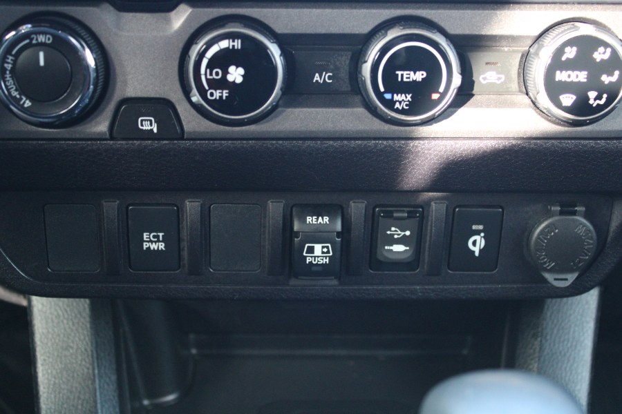 2018 Toyota Tacoma TRD Sport Double Cab 6'' Bed V6 4x4 AT (Natl), available for sale in Plantsville, Connecticut | Auto House of Luxury. Plantsville, Connecticut 2018 Toyota Tacoma TRD Sport Double Cab 6'' Bed V6 4x4 AT (Natl), available for sale in Plantsville, Connecticut | Auto House of Luxury. Plantsville, Connecticut