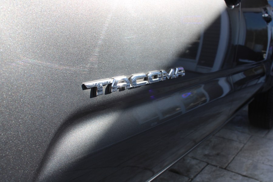 2018 Toyota Tacoma TRD Sport Double Cab 6'' Bed V6 4x4 AT (Natl), available for sale in Plantsville, Connecticut | Auto House of Luxury. Plantsville, Connecticut 2018 Toyota Tacoma TRD Sport Double Cab 6'' Bed V6 4x4 AT (Natl), available for sale in Plantsville, Connecticut | Auto House of Luxury. Plantsville, Connecticut