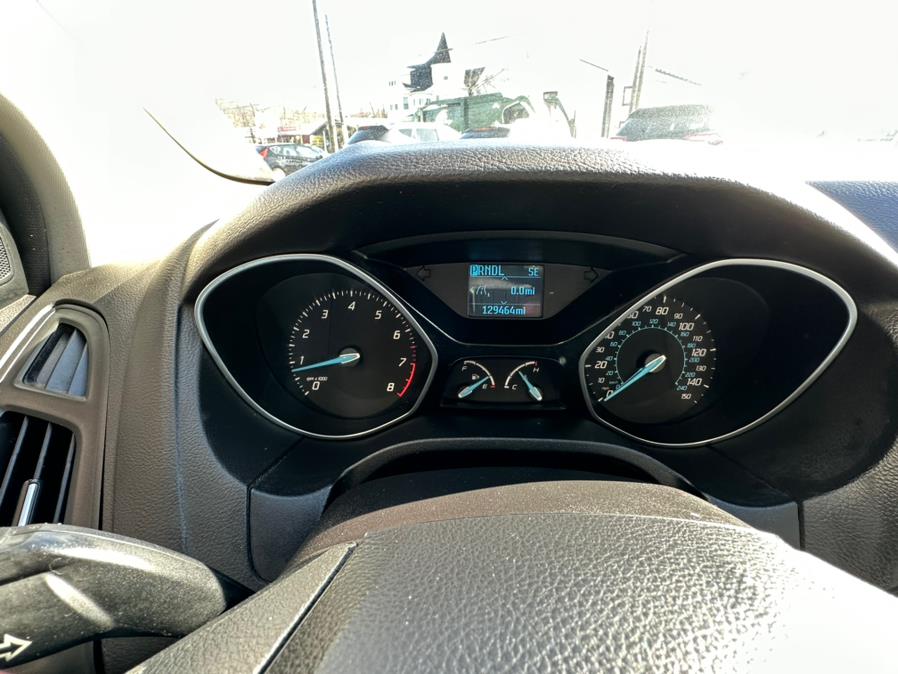 2012 Ford Focus 5dr HB SE, available for sale in Danbury, Connecticut | Safe Used Auto Sales LLC. Danbury, Connecticut 2012 Ford Focus 5dr HB SE, available for sale in Danbury, Connecticut | Safe Used Auto Sales LLC. Danbury, Connecticut