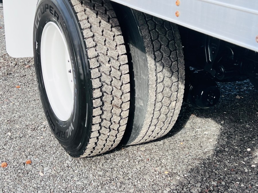 2020 HINO 268A 26 FEET DRY BOX + LIFT GATE + NO CDL, available for sale in South Amboy, New Jersey | NJ Truck Spot. South Amboy, New Jersey 2020 HINO 268A 26 FEET DRY BOX + LIFT GATE + NO CDL, available for sale in South Amboy, New Jersey | NJ Truck Spot. South Amboy, New Jersey