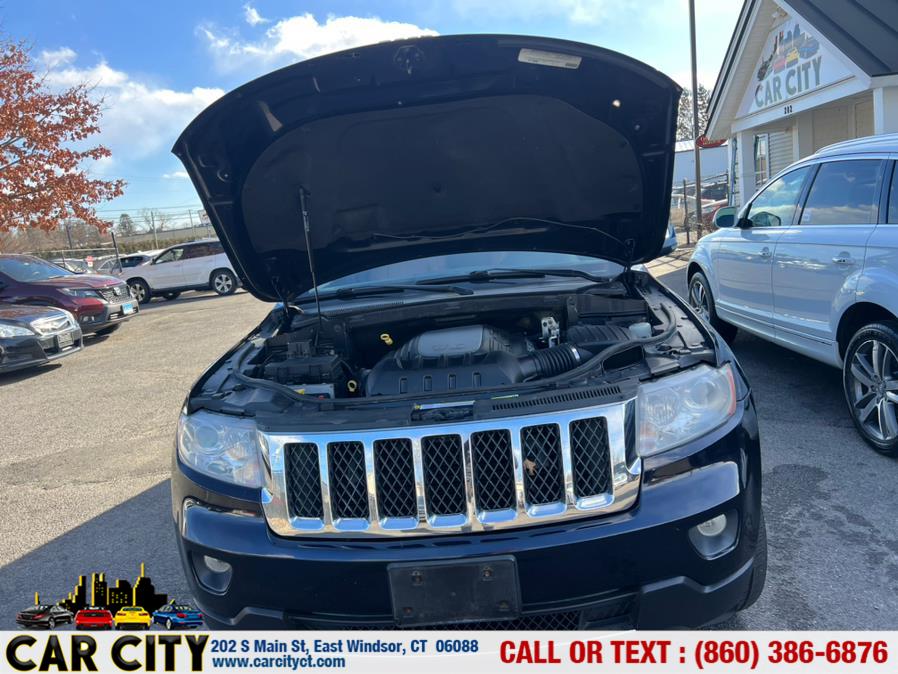 2011 Jeep Grand Cherokee 4WD 4dr Overland, available for sale in East Windsor, Connecticut | Car City LLC. East Windsor, Connecticut 2011 Jeep Grand Cherokee 4WD 4dr Overland, available for sale in East Windsor, Connecticut | Car City LLC. East Windsor, Connecticut