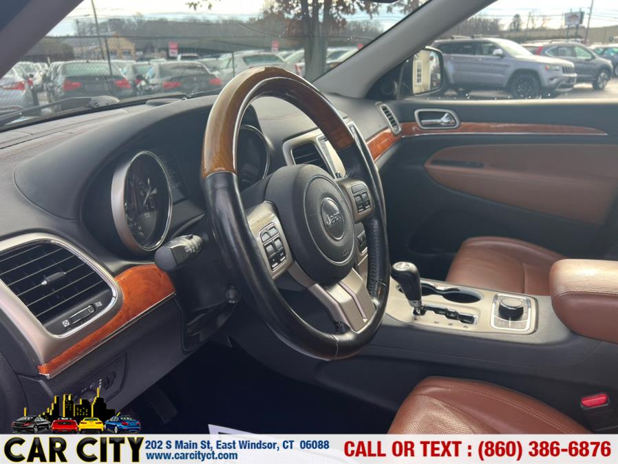 2011 Jeep Grand Cherokee 4WD 4dr Overland, available for sale in East Windsor, Connecticut | Car City LLC. East Windsor, Connecticut 2011 Jeep Grand Cherokee 4WD 4dr Overland, available for sale in East Windsor, Connecticut | Car City LLC. East Windsor, Connecticut