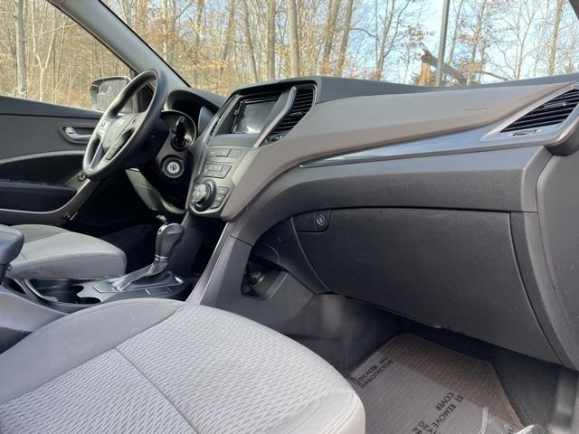2015 Hyundai Santa Fe Sport 2.4L, available for sale in Brookfield, Connecticut | Blasius Federal Road. Brookfield, Connecticut 2015 Hyundai Santa Fe Sport 2.4L, available for sale in Brookfield, Connecticut | Blasius Federal Road. Brookfield, Connecticut