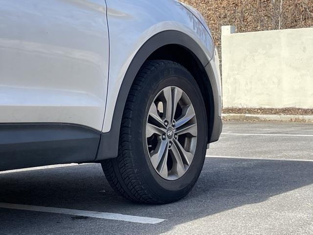 2015 Hyundai Santa Fe Sport 2.4L, available for sale in Brookfield, Connecticut | Blasius Federal Road. Brookfield, Connecticut 2015 Hyundai Santa Fe Sport 2.4L, available for sale in Brookfield, Connecticut | Blasius Federal Road. Brookfield, Connecticut