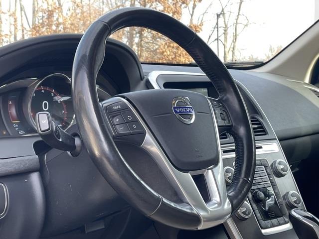 2016 Volvo Xc60 T6 Drive-E, available for sale in Brookfield, Connecticut | Blasius Federal Road. Brookfield, Connecticut 2016 Volvo Xc60 T6 Drive-E, available for sale in Brookfield, Connecticut | Blasius Federal Road. Brookfield, Connecticut
