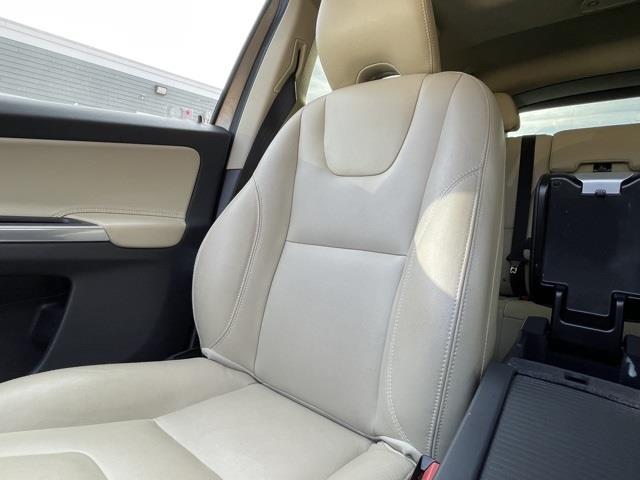 2016 Volvo Xc60 T6 Drive-E, available for sale in Brookfield, Connecticut | Blasius Federal Road. Brookfield, Connecticut 2016 Volvo Xc60 T6 Drive-E, available for sale in Brookfield, Connecticut | Blasius Federal Road. Brookfield, Connecticut