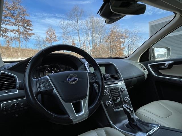 2016 Volvo Xc60 T6 Drive-E, available for sale in Brookfield, Connecticut | Blasius Federal Road. Brookfield, Connecticut 2016 Volvo Xc60 T6 Drive-E, available for sale in Brookfield, Connecticut | Blasius Federal Road. Brookfield, Connecticut