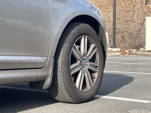 2016 Volvo Xc60 T6 Drive-E, available for sale in Brookfield, Connecticut | Blasius Federal Road. Brookfield, Connecticut 2016 Volvo Xc60 T6 Drive-E, available for sale in Brookfield, Connecticut | Blasius Federal Road. Brookfield, Connecticut
