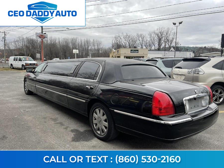 2005 Lincoln Town Car Executive w/Limousine Builders Pkg, available for sale in Online only, Connecticut | CEO DADDY AUTO. Online only, Connecticut 2005 Lincoln Town Car Executive w/Limousine Builders Pkg, available for sale in Online only, Connecticut | CEO DADDY AUTO. Online only, Connecticut