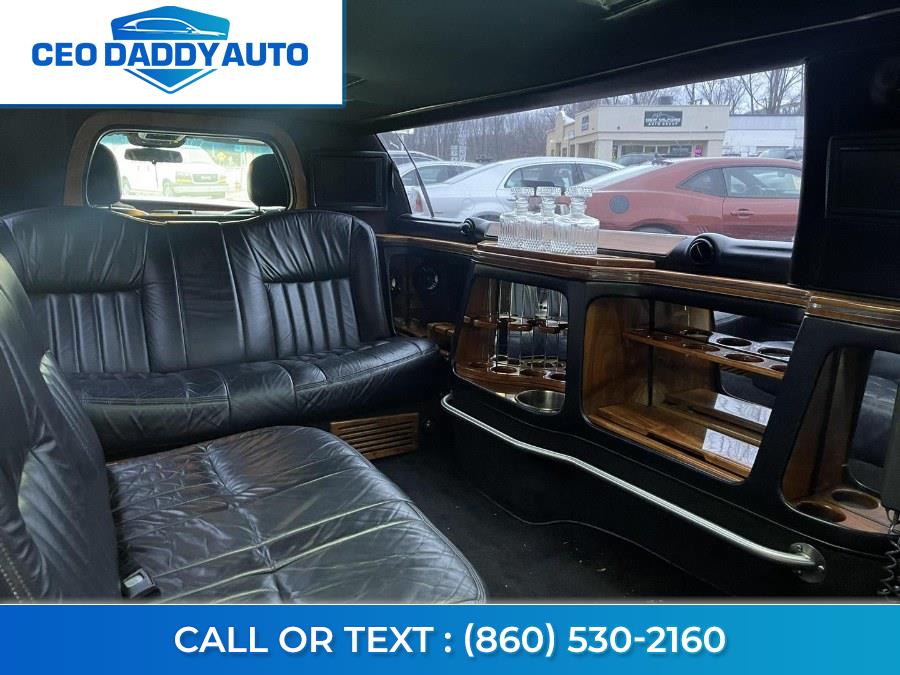 2005 Lincoln Town Car Executive w/Limousine Builders Pkg, available for sale in Online only, Connecticut | CEO DADDY AUTO. Online only, Connecticut 2005 Lincoln Town Car Executive w/Limousine Builders Pkg, available for sale in Online only, Connecticut | CEO DADDY AUTO. Online only, Connecticut