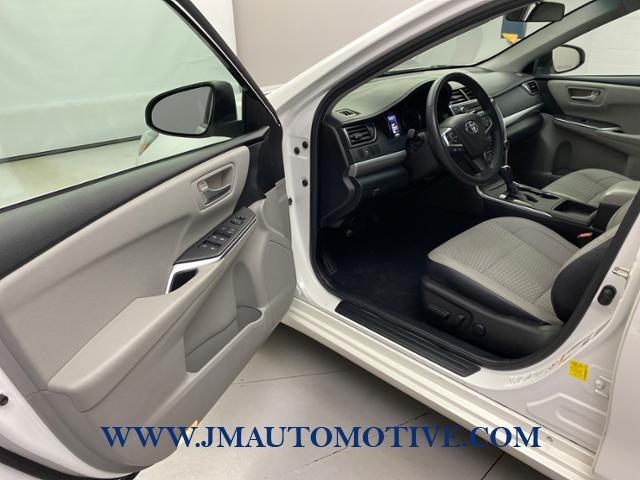 2015 Toyota Camry 4dr Sdn I4 Auto SE, available for sale in Naugatuck, Connecticut | J&M Automotive Sls&Svc LLC. Naugatuck, Connecticut 2015 Toyota Camry 4dr Sdn I4 Auto SE, available for sale in Naugatuck, Connecticut | J&M Automotive Sls&Svc LLC. Naugatuck, Connecticut