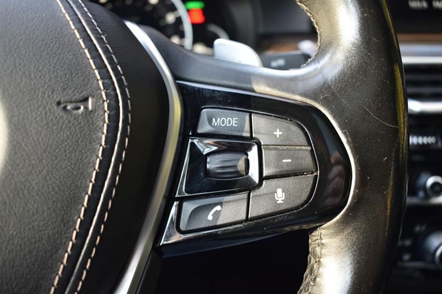 2018 BMW 5 Series 530i xDrive AWD 4dr Sedan, available for sale in Great Neck, New York | Camy Cars. Great Neck, New York 2018 BMW 5 Series 530i xDrive AWD 4dr Sedan, available for sale in Great Neck, New York | Camy Cars. Great Neck, New York