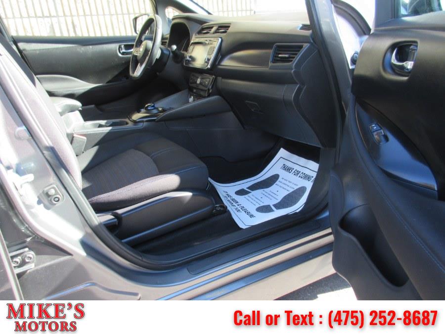 2018 Nissan LEAF SV Hatchback, available for sale in Stratford, Connecticut | Mike's Motors LLC. Stratford, Connecticut 2018 Nissan LEAF SV Hatchback, available for sale in Stratford, Connecticut | Mike's Motors LLC. Stratford, Connecticut