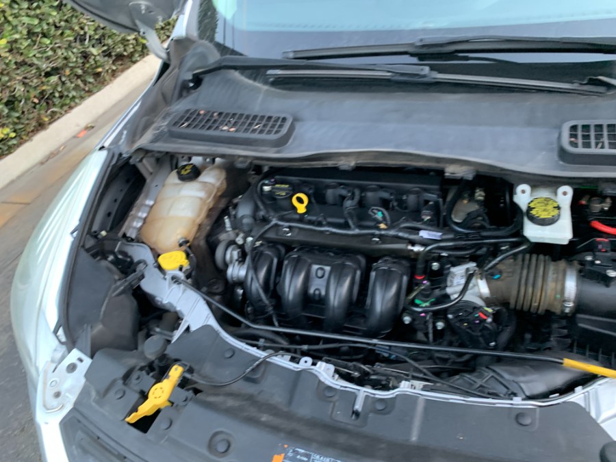 2013 Ford Escape FWD 4dr S, available for sale in Garden Grove, California | Speedline Motors. Garden Grove, California 2013 Ford Escape FWD 4dr S, available for sale in Garden Grove, California | Speedline Motors. Garden Grove, California