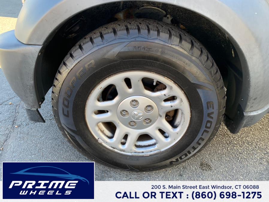 2008 Dodge Nitro 4WD 4dr SXT, available for sale in East Windsor, Connecticut | Prime Wheels. East Windsor, Connecticut 2008 Dodge Nitro 4WD 4dr SXT, available for sale in East Windsor, Connecticut | Prime Wheels. East Windsor, Connecticut