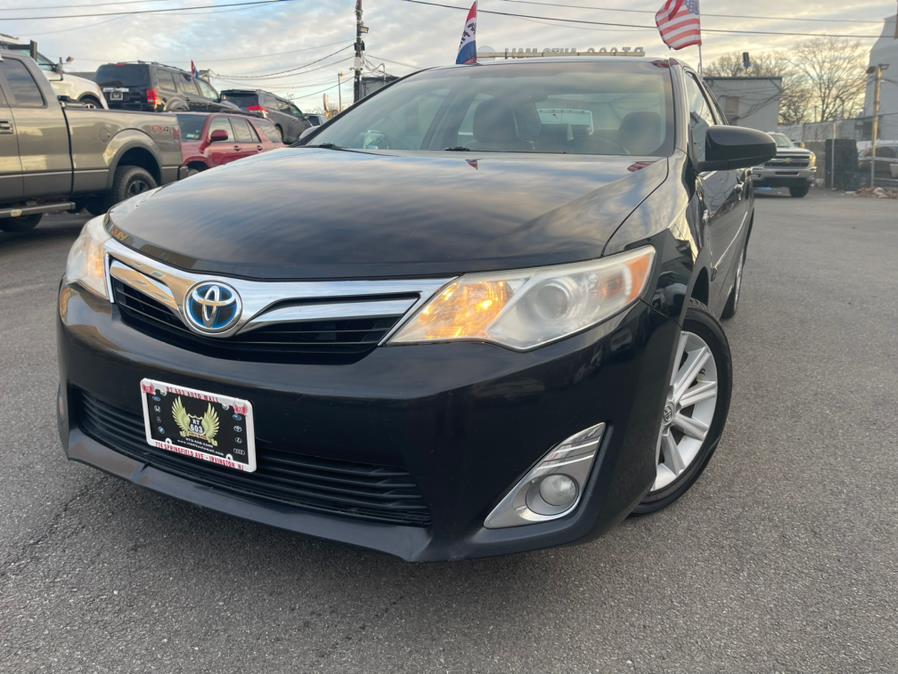 2013 Toyota Camry Hybrid 4dr Sdn XLE, available for sale in Irvington, New Jersey | RT 603 Auto Mall. Irvington, New Jersey