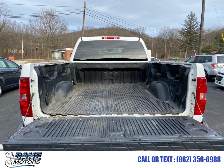 2009 Chevrolet Silverado 2500HD  - $13,999