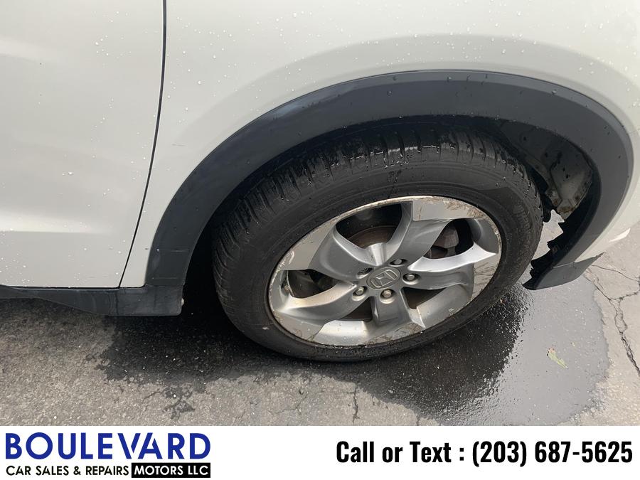 2018 Honda Hr-v LX Sport Utility 4D, available for sale in New Haven, Connecticut | Boulevard Motors LLC. New Haven, Connecticut 2018 Honda Hr-v LX Sport Utility 4D, available for sale in New Haven, Connecticut | Boulevard Motors LLC. New Haven, Connecticut