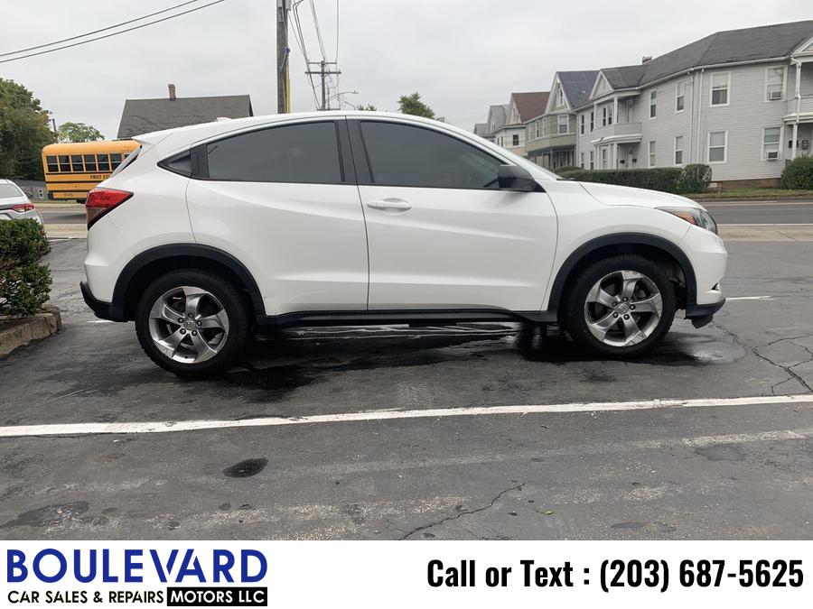 2018 Honda Hr-v LX Sport Utility 4D, available for sale in New Haven, Connecticut | Boulevard Motors LLC. New Haven, Connecticut 2018 Honda Hr-v LX Sport Utility 4D, available for sale in New Haven, Connecticut | Boulevard Motors LLC. New Haven, Connecticut