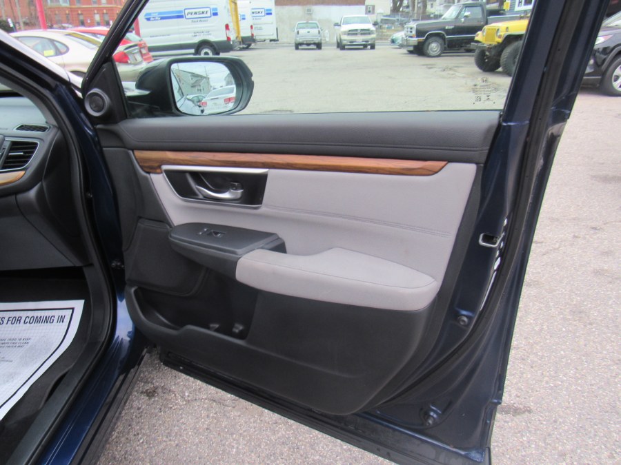 2020 Honda CR-V EX, available for sale in Worcester, Massachusetts | Hilario's Auto Sales Inc.. Worcester, Massachusetts 2020 Honda CR-V EX, available for sale in Worcester, Massachusetts | Hilario's Auto Sales Inc.. Worcester, Massachusetts