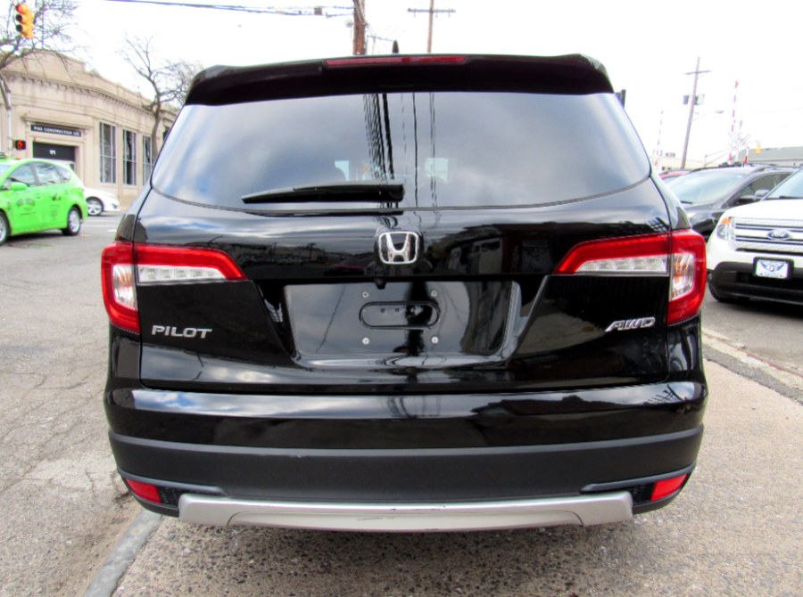 2019 Honda Pilot EX-L AWD, available for sale in Paterson, New Jersey | MFG Prestige Auto Group. Paterson, New Jersey 2019 Honda Pilot EX-L AWD, available for sale in Paterson, New Jersey | MFG Prestige Auto Group. Paterson, New Jersey