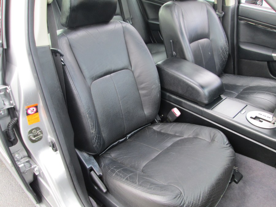 2003 Infiniti G35 Sedan 4dr Sdn Auto w/Leather, available for sale in Levittown, Pennsylvania | Levittown Auto. Levittown, Pennsylvania 2003 Infiniti G35 Sedan 4dr Sdn Auto w/Leather, available for sale in Levittown, Pennsylvania | Levittown Auto. Levittown, Pennsylvania
