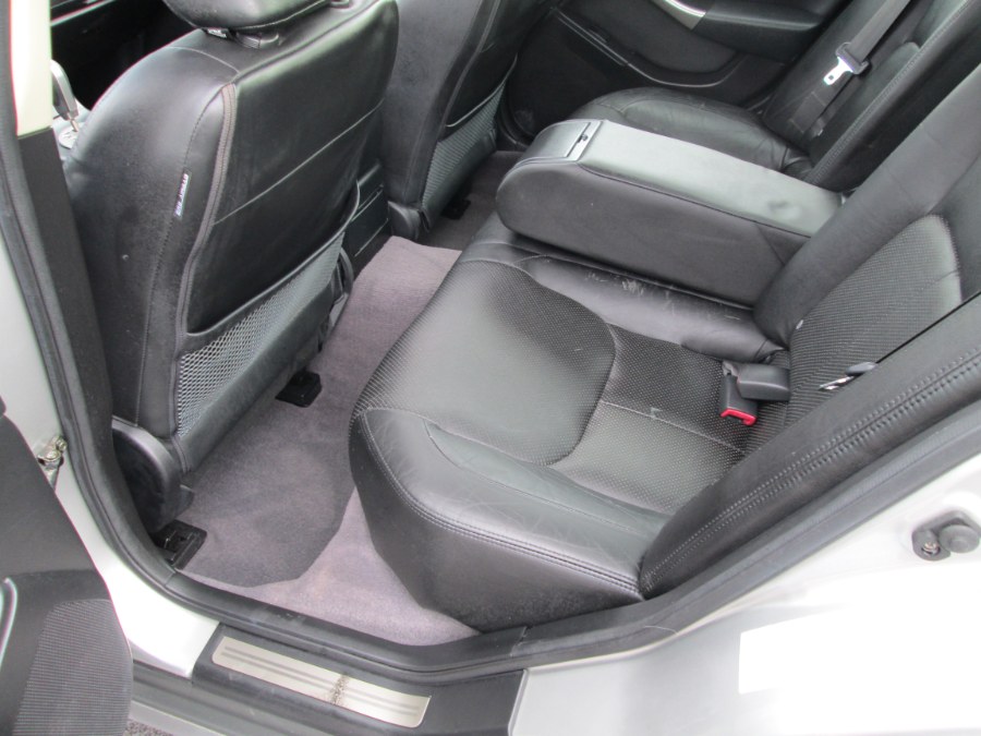 2003 Infiniti G35 Sedan 4dr Sdn Auto w/Leather, available for sale in Levittown, Pennsylvania | Levittown Auto. Levittown, Pennsylvania 2003 Infiniti G35 Sedan 4dr Sdn Auto w/Leather, available for sale in Levittown, Pennsylvania | Levittown Auto. Levittown, Pennsylvania