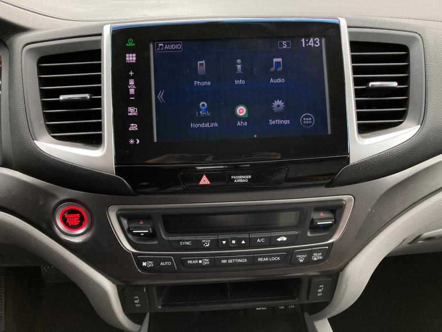 2016 Honda Pilot AWD 4dr EX-L, available for sale in Brooklyn, New York | Carsbuck Inc.. Brooklyn, New York 2016 Honda Pilot AWD 4dr EX-L, available for sale in Brooklyn, New York | Carsbuck Inc.. Brooklyn, New York