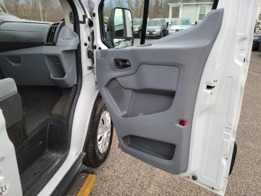 2016 Ford Transit Wagon T-350 148" Low Roof XLT Swing-Out RH Dr, available for sale in East Windsor, Connecticut | Toro Auto. East Windsor, Connecticut 2016 Ford Transit Wagon T-350 148" Low Roof XLT Swing-Out RH Dr, available for sale in East Windsor, Connecticut | Toro Auto. East Windsor, Connecticut