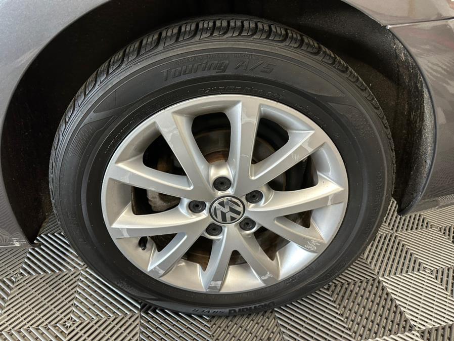 2014 Volkswagen Jetta Sedan 4dr Auto SE PZEV, available for sale in West Babylon , New York | MP Motors Inc. West Babylon , New York 2014 Volkswagen Jetta Sedan 4dr Auto SE PZEV, available for sale in West Babylon , New York | MP Motors Inc. West Babylon , New York