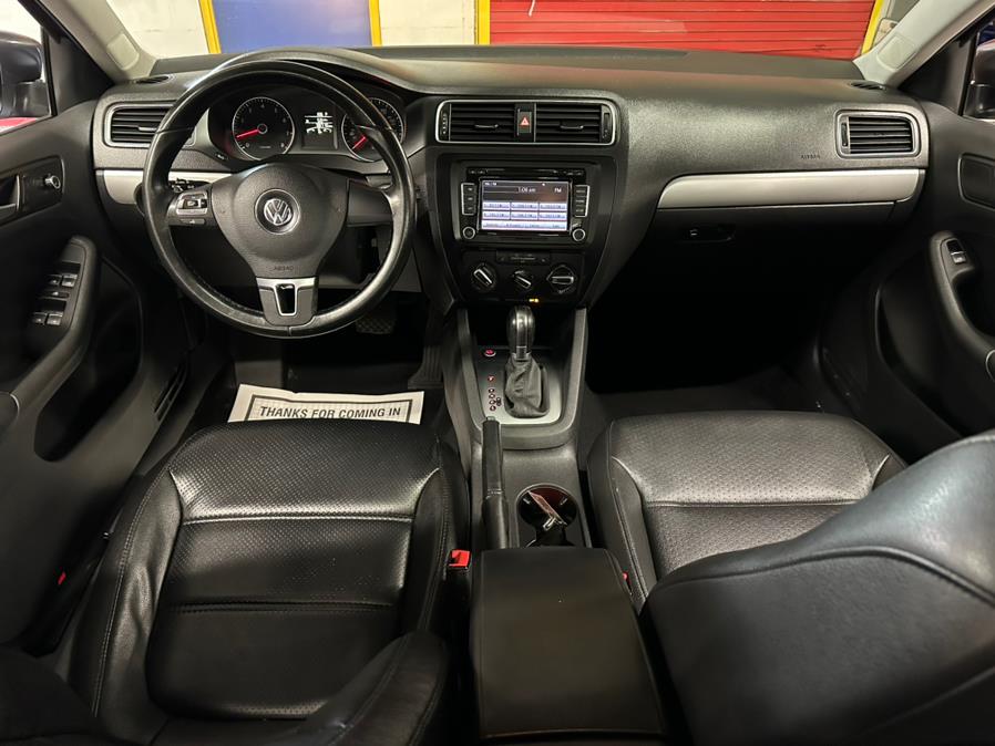 2014 Volkswagen Jetta Sedan 4dr Auto SE PZEV, available for sale in West Babylon , New York | MP Motors Inc. West Babylon , New York 2014 Volkswagen Jetta Sedan 4dr Auto SE PZEV, available for sale in West Babylon , New York | MP Motors Inc. West Babylon , New York