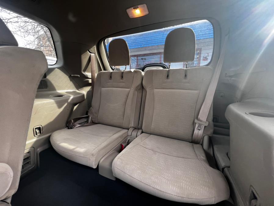 2012 Toyota Highlander 4WD 4dr V6 (Natl), available for sale in Worcester, Massachusetts | Sophia's Auto Sales Inc. Worcester, Massachusetts 2012 Toyota Highlander 4WD 4dr V6 (Natl), available for sale in Worcester, Massachusetts | Sophia's Auto Sales Inc. Worcester, Massachusetts