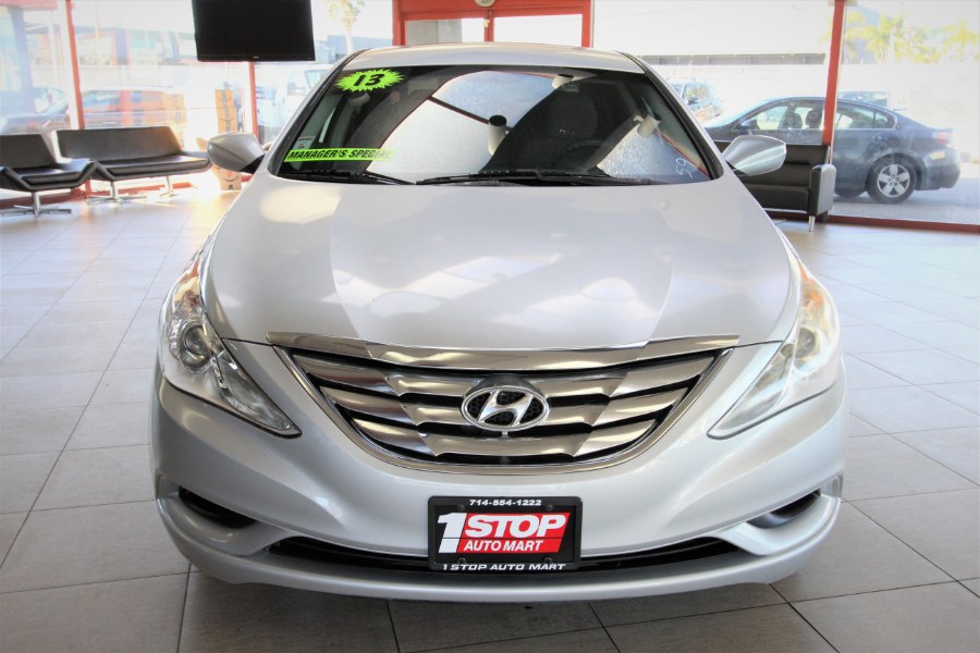 2013 Hyundai Sonata 4dr Sdn 2.4L Auto SE, available for sale in Garden Grove, California | 1 Stop Auto Mart Inc.. Garden Grove, California 2013 Hyundai Sonata 4dr Sdn 2.4L Auto SE, available for sale in Garden Grove, California | 1 Stop Auto Mart Inc.. Garden Grove, California