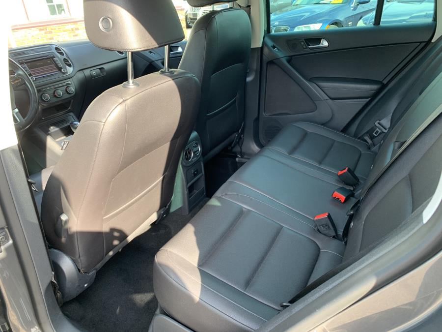 2014 Volkswagen Tiguan 4MOTION 4dr Auto SEL, available for sale in Springfield, Massachusetts | Absolute Motors Inc. Springfield, Massachusetts 2014 Volkswagen Tiguan 4MOTION 4dr Auto SEL, available for sale in Springfield, Massachusetts | Absolute Motors Inc. Springfield, Massachusetts