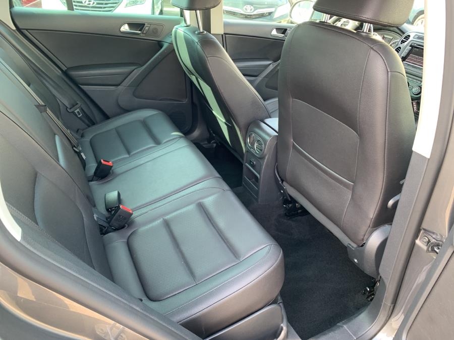 2014 Volkswagen Tiguan 4MOTION 4dr Auto SEL, available for sale in Springfield, Massachusetts | Absolute Motors Inc. Springfield, Massachusetts 2014 Volkswagen Tiguan 4MOTION 4dr Auto SEL, available for sale in Springfield, Massachusetts | Absolute Motors Inc. Springfield, Massachusetts