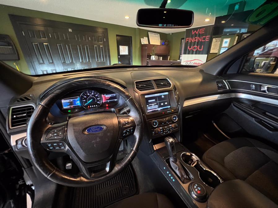 2016 Ford Explorer 4WD 4dr XLT, available for sale in West Hartford, Connecticut | AutoMax. West Hartford, Connecticut 2016 Ford Explorer 4WD 4dr XLT, available for sale in West Hartford, Connecticut | AutoMax. West Hartford, Connecticut