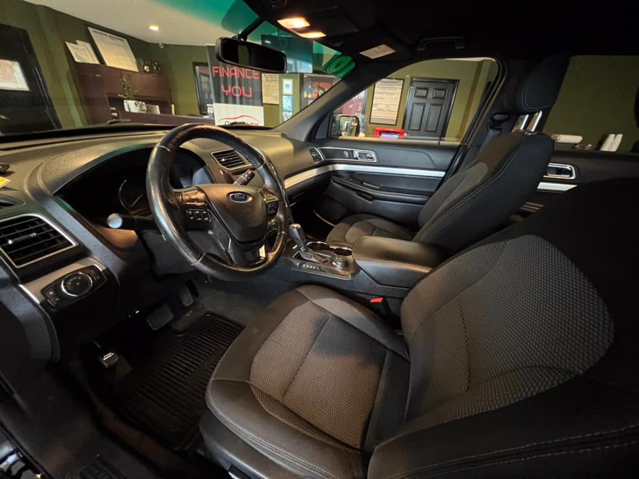 2016 Ford Explorer 4WD 4dr XLT, available for sale in West Hartford, Connecticut | AutoMax. West Hartford, Connecticut 2016 Ford Explorer 4WD 4dr XLT, available for sale in West Hartford, Connecticut | AutoMax. West Hartford, Connecticut