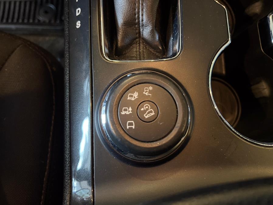 2016 Ford Explorer 4WD 4dr XLT, available for sale in West Hartford, Connecticut | AutoMax. West Hartford, Connecticut 2016 Ford Explorer 4WD 4dr XLT, available for sale in West Hartford, Connecticut | AutoMax. West Hartford, Connecticut